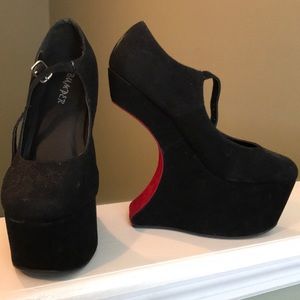 Heel-less heels